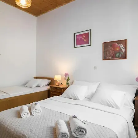 Appartement Apartmani Tomas Omiš