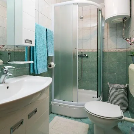Apartmani Tomas * Omiš